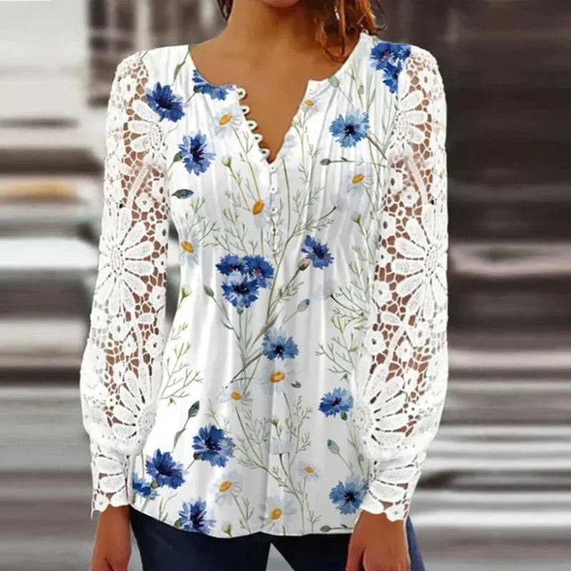 Magda™ | Blus med spetsärmar