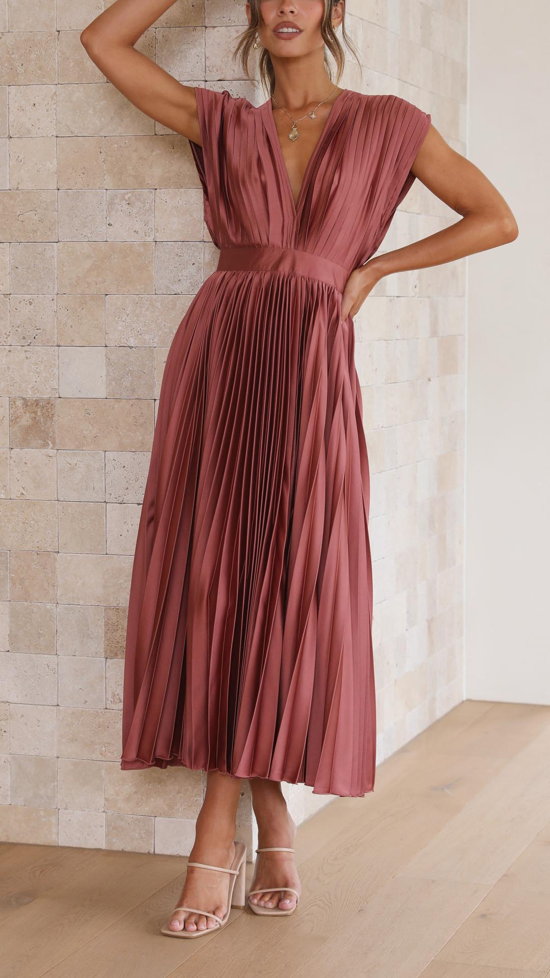 Lovisa™ | Elegant plisserad klänning