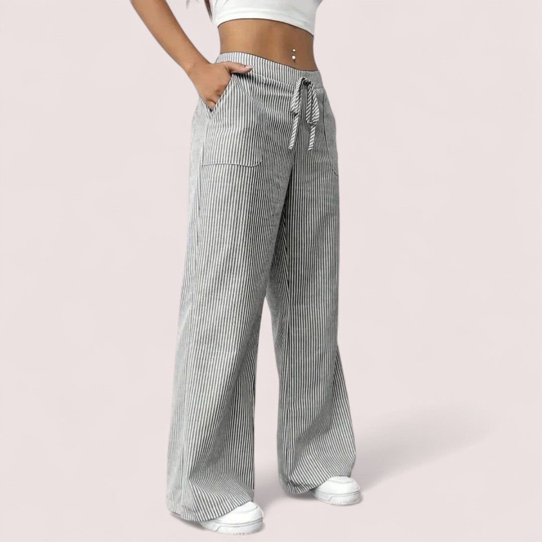 Bellis™ | Byxa med vida ben